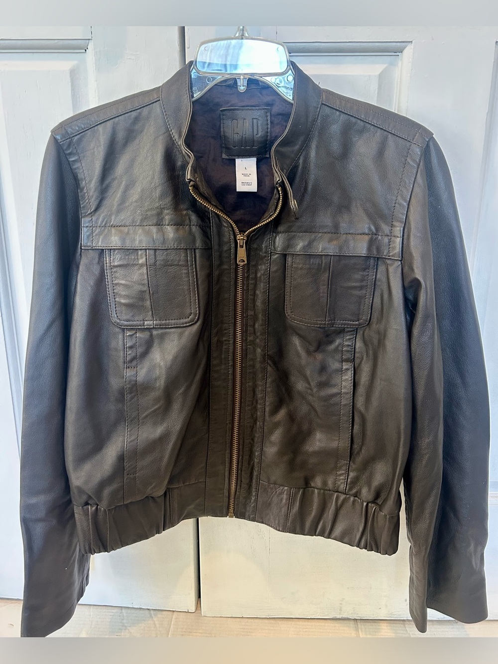 Vintage!! GAP Dark Brown Leather Bomber Jacket with Front Zip